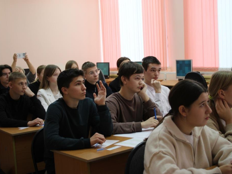 Районный методический семинар "Приобщение учащихся к традиционным российским ценностям в урочной и внеурочной деятельности".